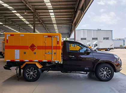 道外爆破器材运输车